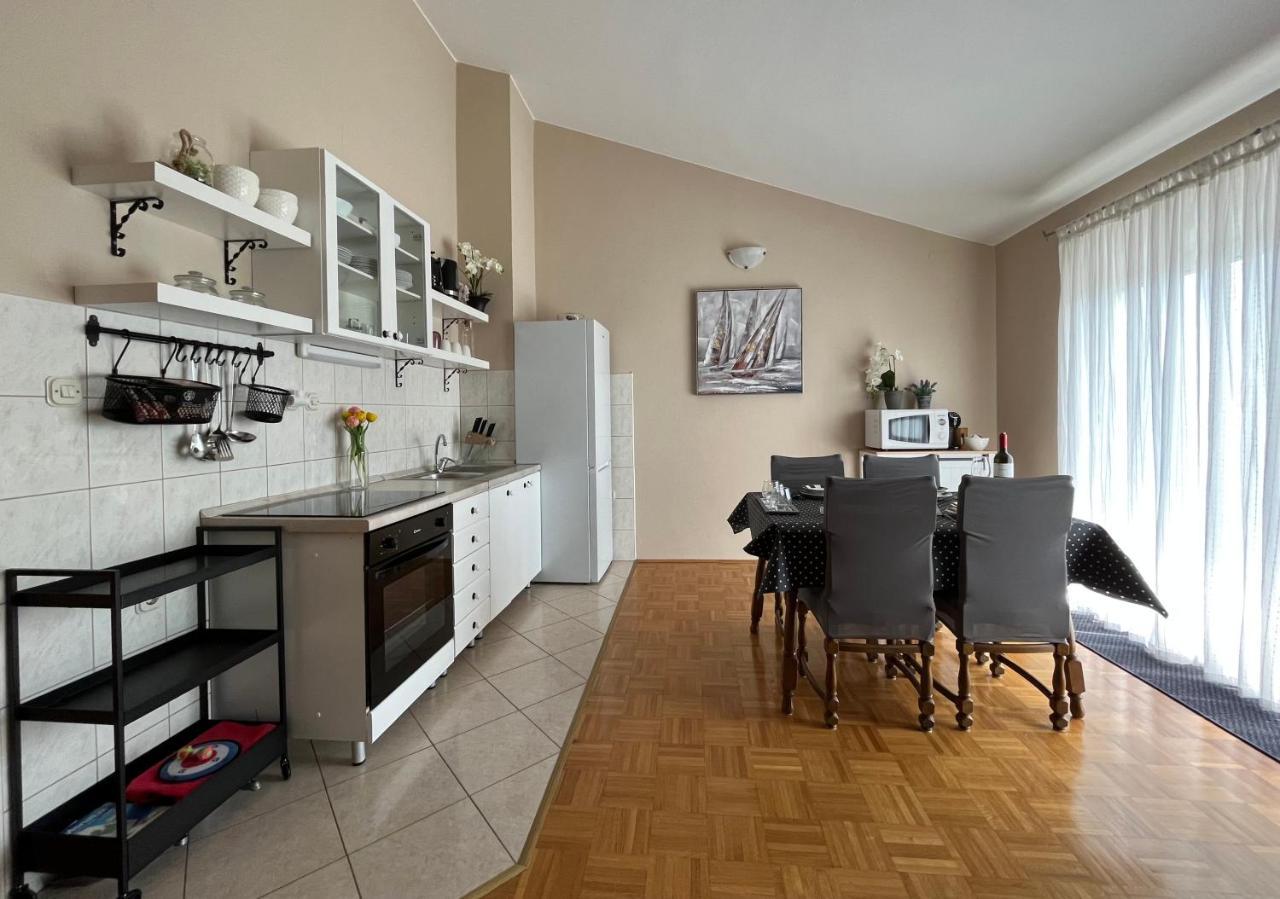 Apartments Tino & Leon Sukošan 외부 사진