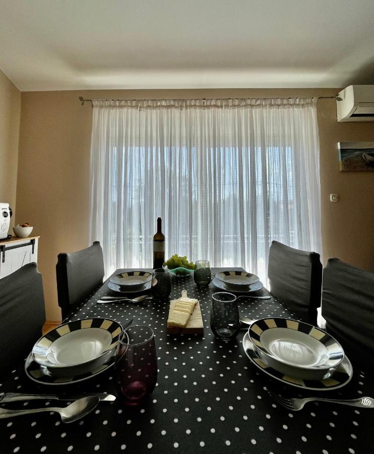 Apartments Tino & Leon Sukošan 외부 사진