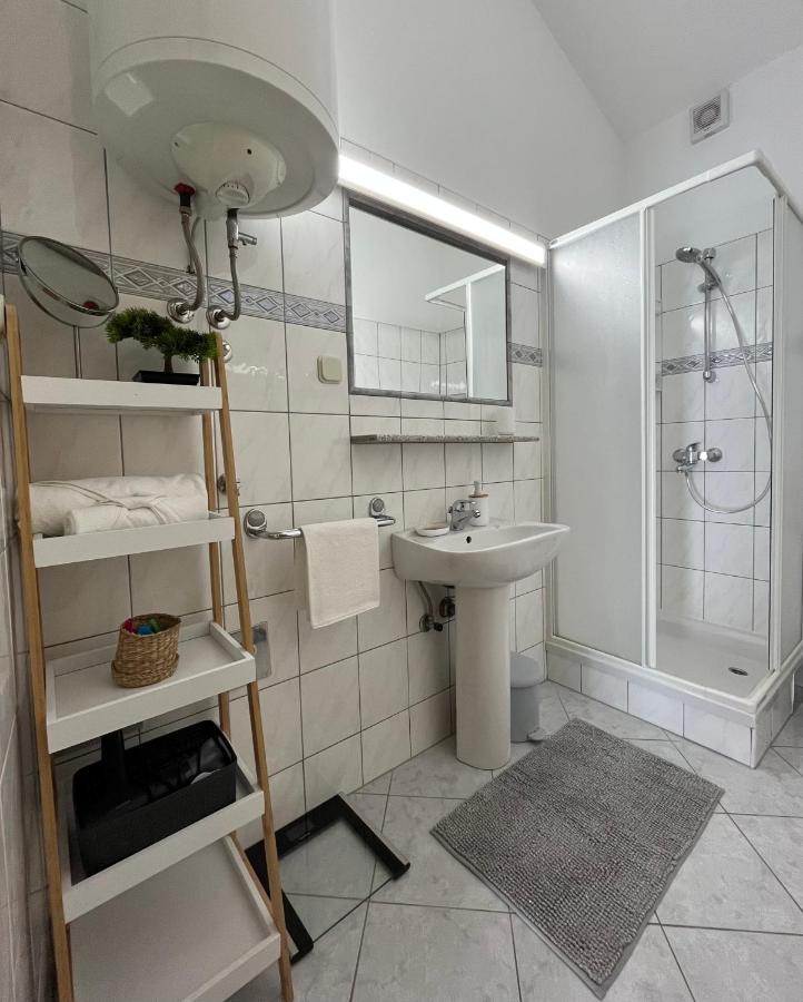 Apartments Tino & Leon Sukošan 외부 사진