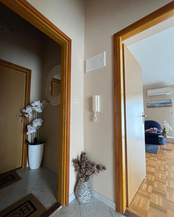 Apartments Tino & Leon Sukošan 외부 사진